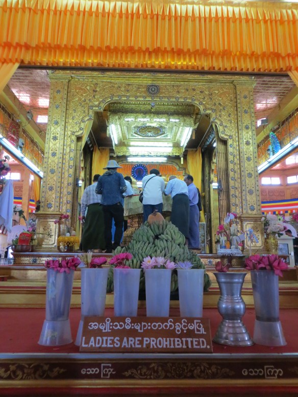 Phaung Daw Oo Pagoda, Inle Lake, Myanmar