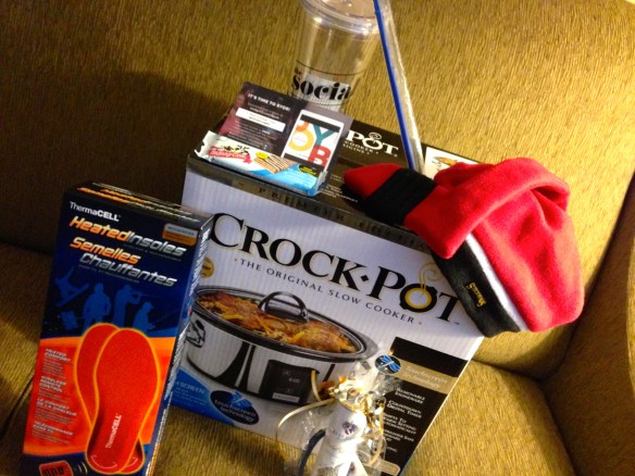 This is my loot for the day from the Marilyn Show and I also got a drink tumbler, an ebook and a skinny cow chocolate bar from The Social.  Not bad!